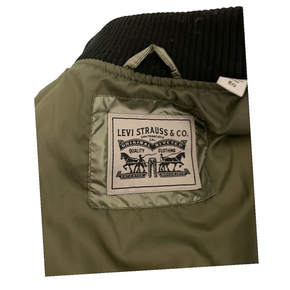 Levi’s Bomber/Varsity jacket - Picture 5 of 7